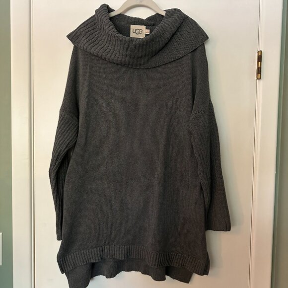 Oversized Grey UGG Cowl Neck Sweater Womens Large - Picture 2 of 5